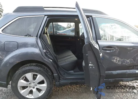 2010 Subaru Outback 3.6R Limited z USA, uszkodzony, nr VIN 4S4BRDKC5A2331512